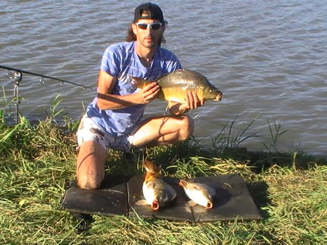 iarasi la pescuit - pic5991.JPG